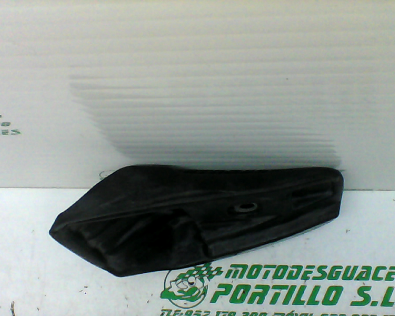 Reposapies trasero derecho Honda LEAD 100 (2006-2007)