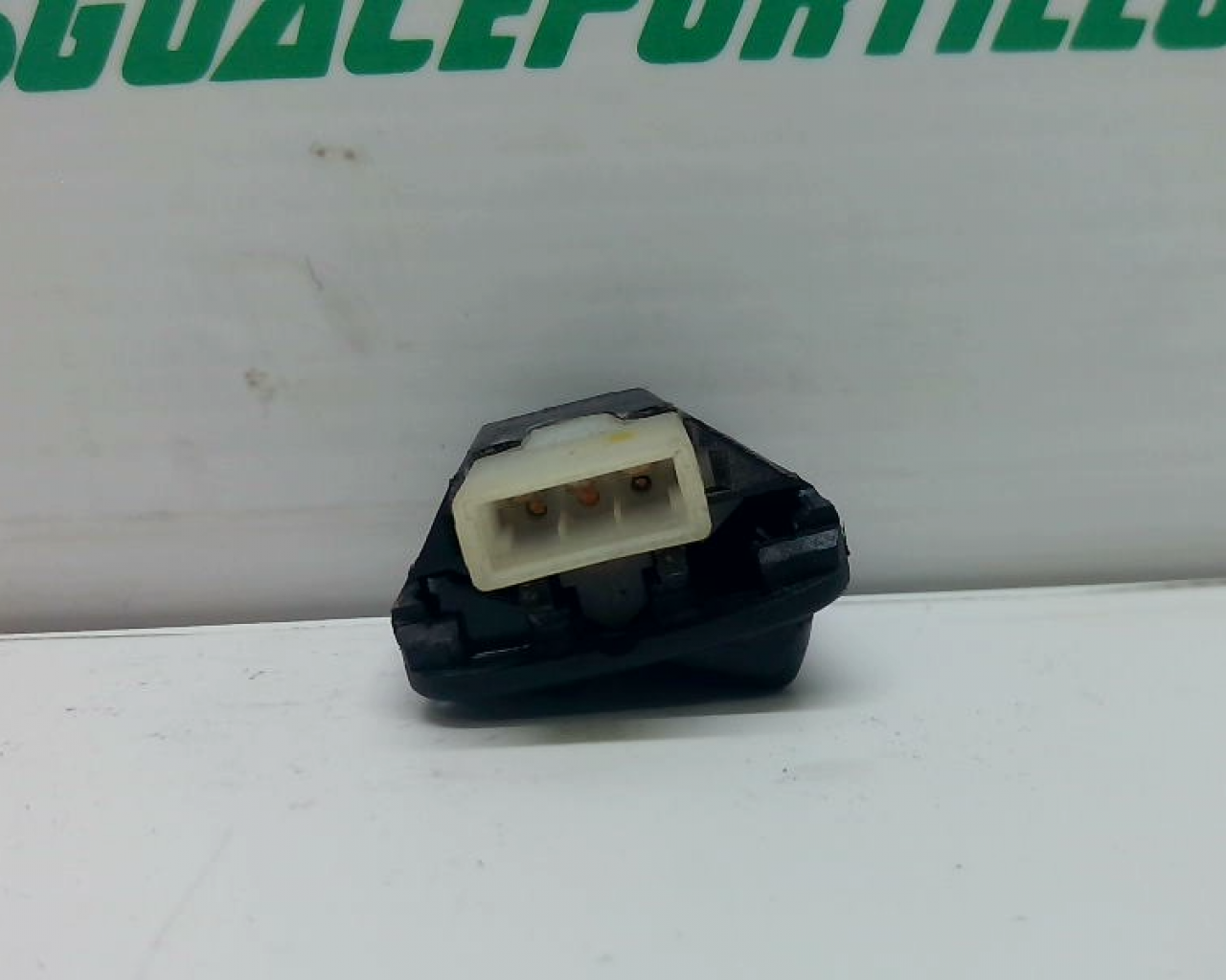 Interruptor de luz larga/corta Honda Lead 110 (2008-2010)