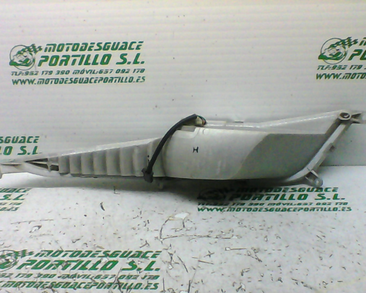 Intermitente delantero izquierdo Honda Pantheon 125 4T (2005-2006)