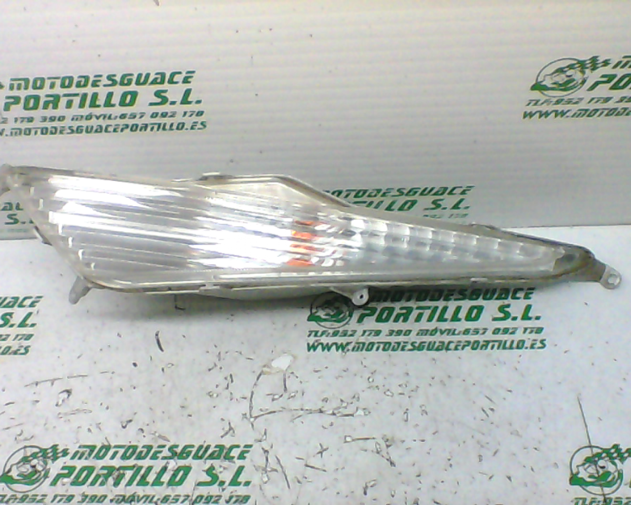 Intermitente delantero izquierdo Honda Pantheon 125 4T (2005-2006)