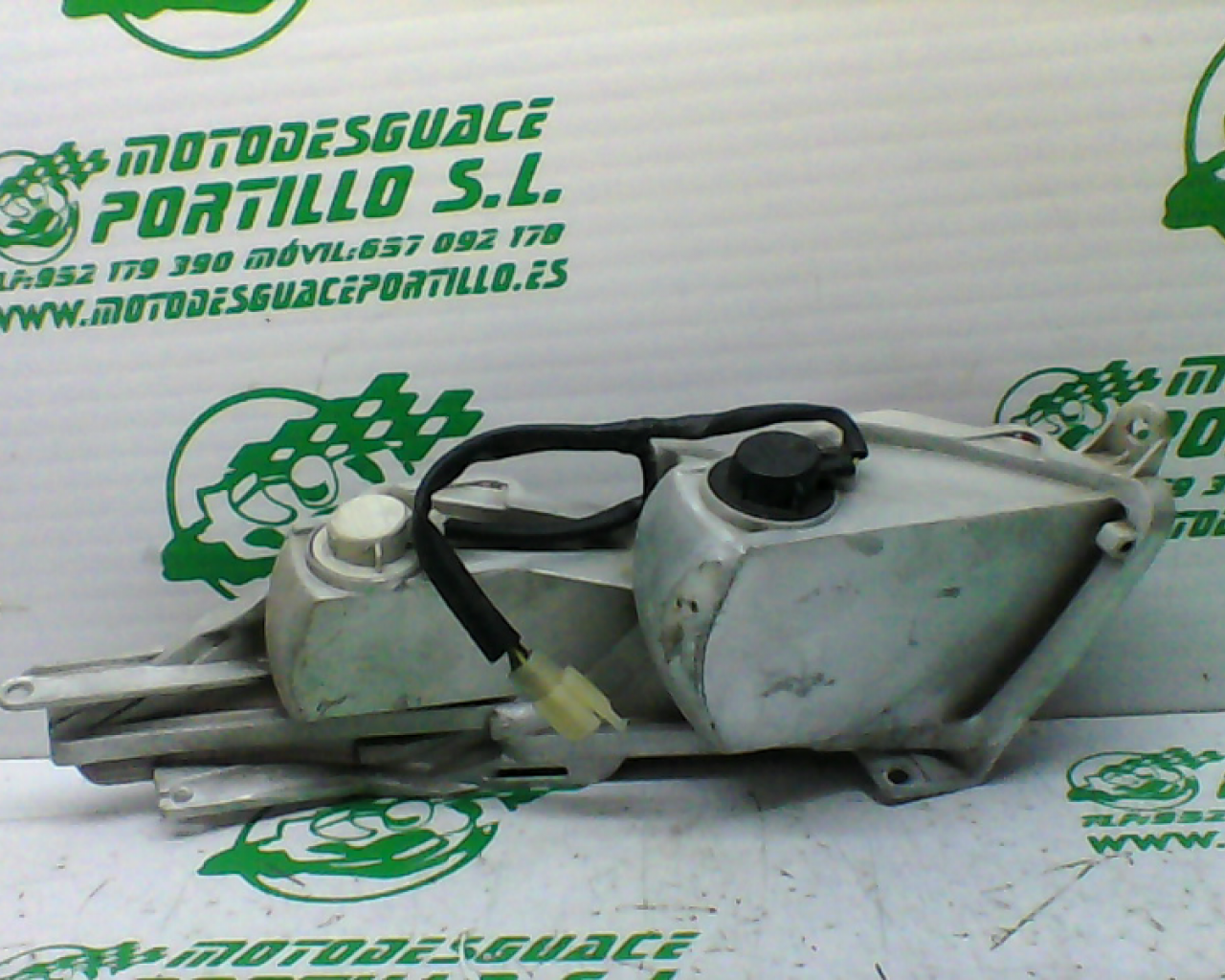 Intermitente trasero derecho Honda Pantheon 125 4T (2005-2006)