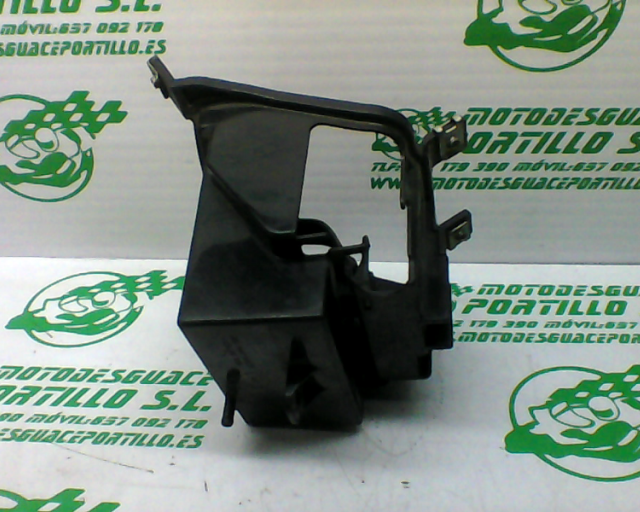 Caja batería Honda Pcx 125 (2010-2012)