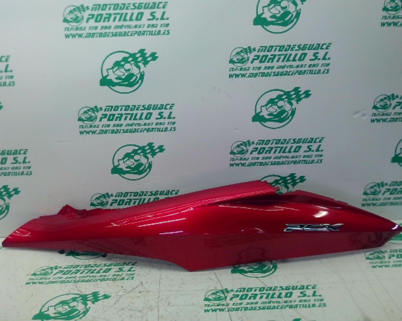 Carcasa lateral trasera izquierda Honda Pcx 125 (2010-2012)