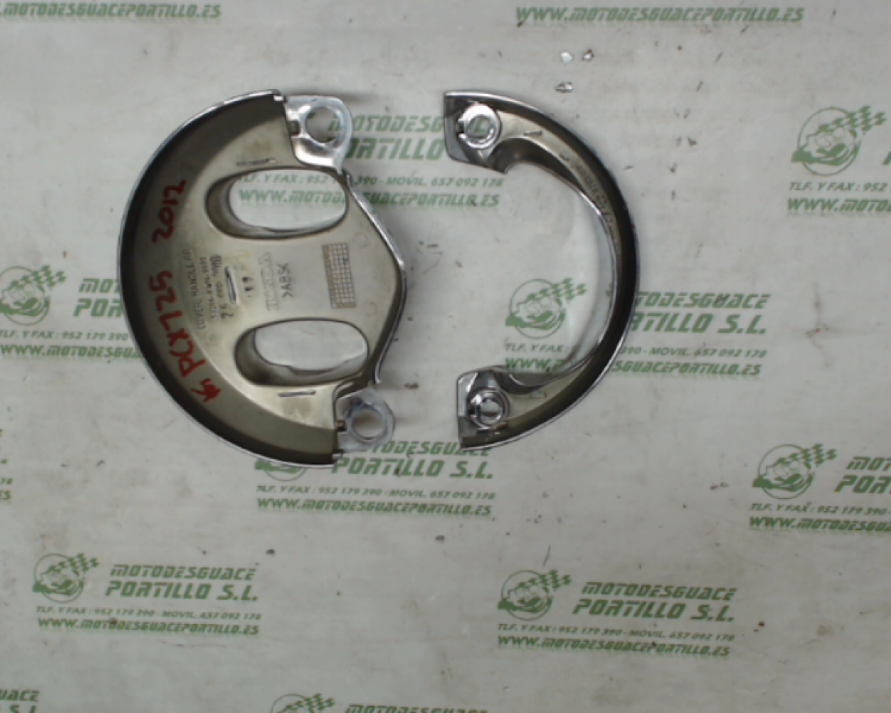 Embellecedor de tija superior Honda Pcx 125 (2010-2012)