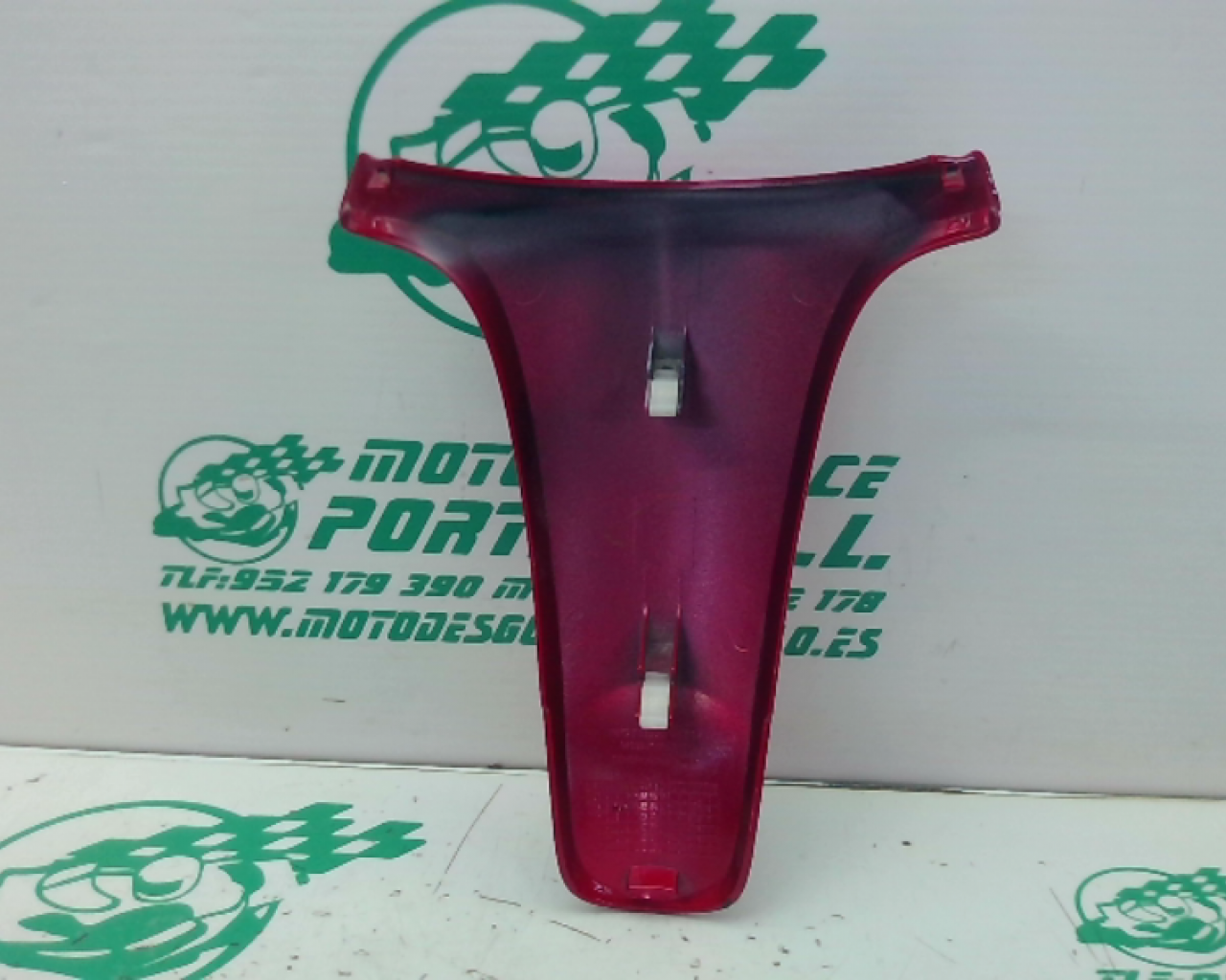 Embellecedor de contraescudo Honda Pcx 125 (2010-2012)