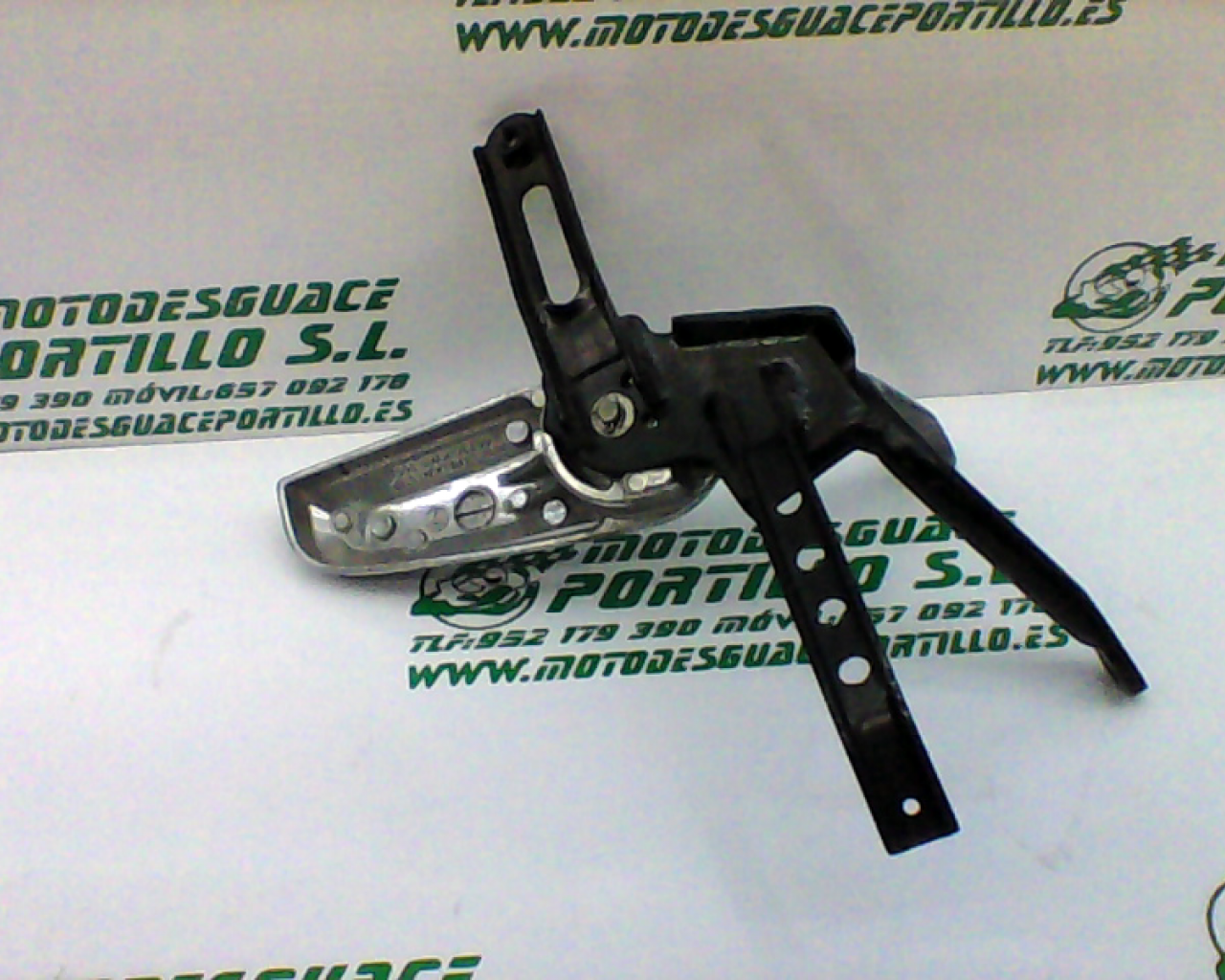 Estribera trasera izquierda con reposapies  Honda Pcx 125 (2010-2012)