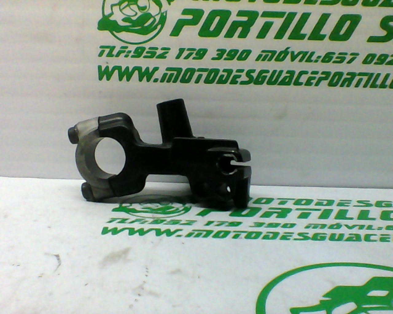 Soporte de maneta trasera Honda Pcx 125 (2010-2012)