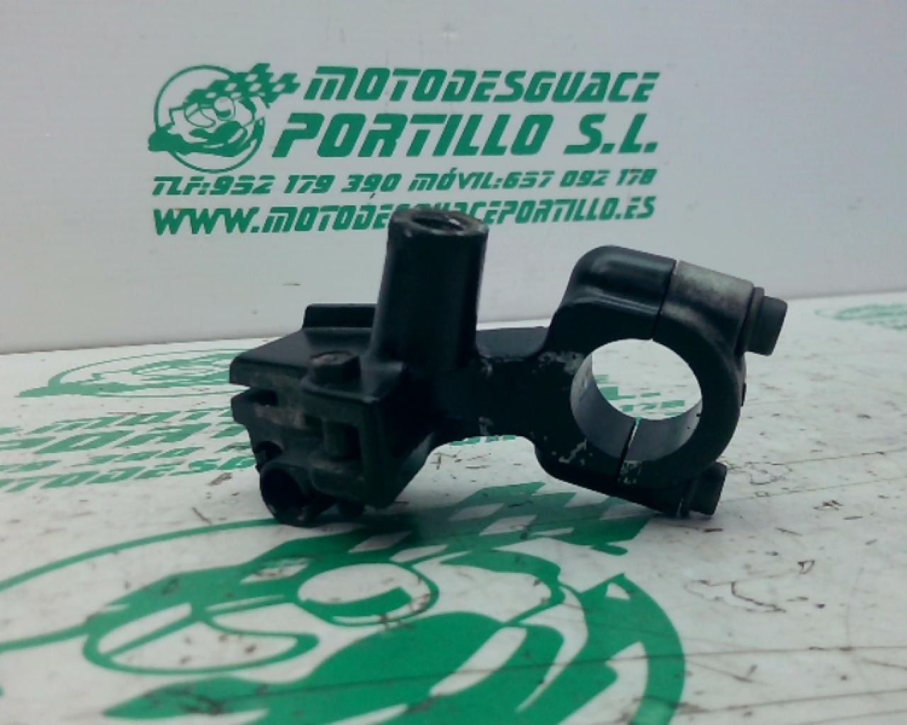 Soporte de maneta trasera Honda Pcx 125 (2010-2012)