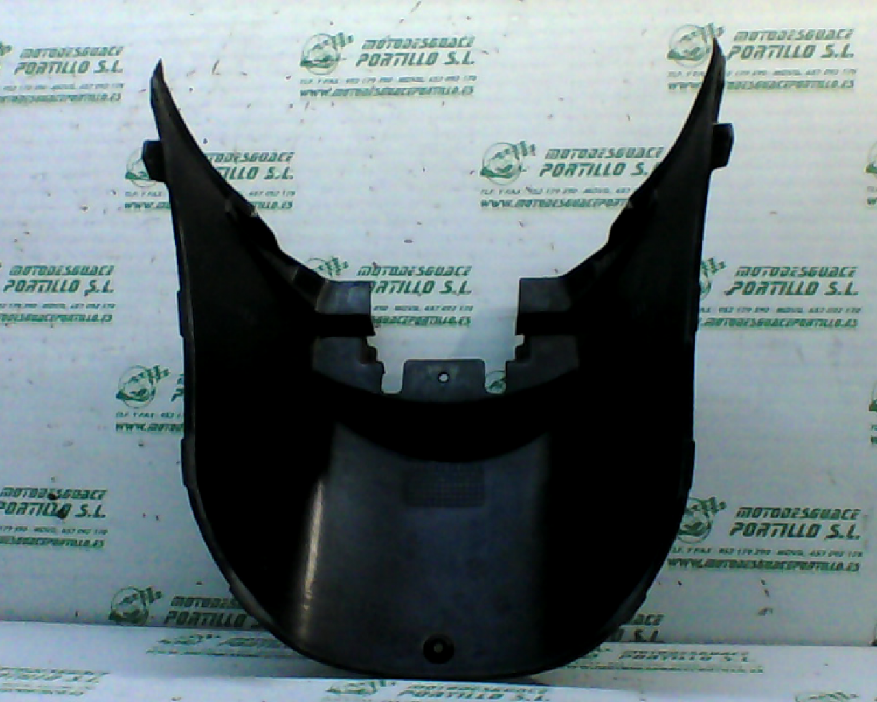 Carcasa bajo asiento Honda PS 125 (2007-2008)