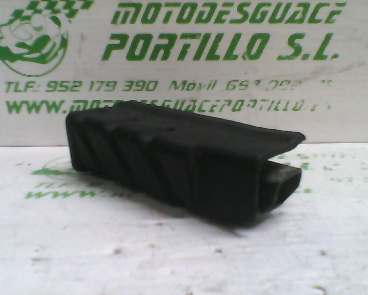 Estribera trasera izquierda Honda PS 125 (2007-2008)