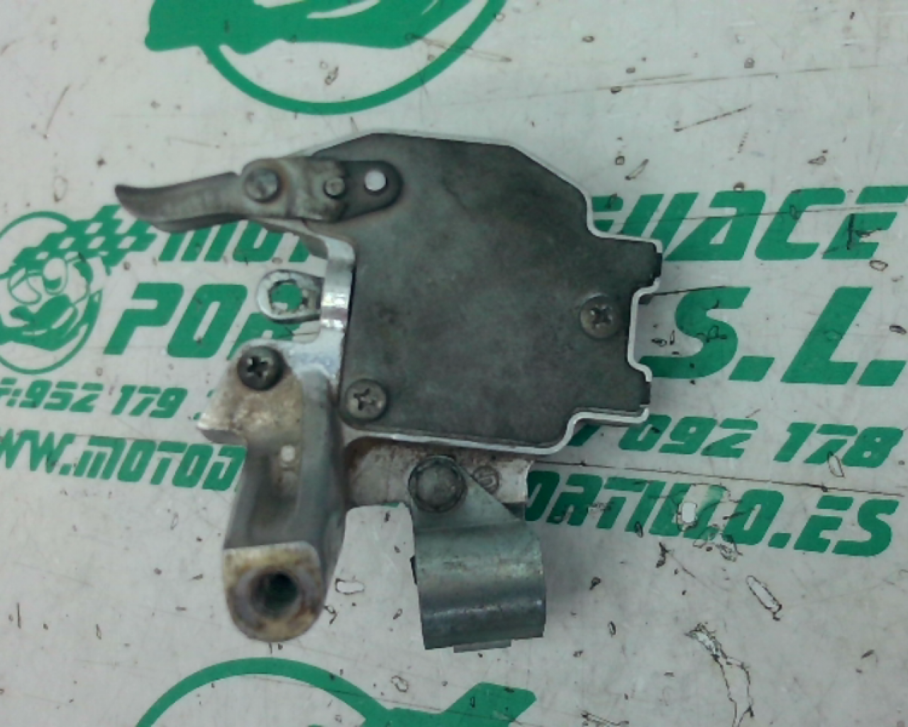 Soporte de maneta trasera Honda PS 125 (2007-2008)