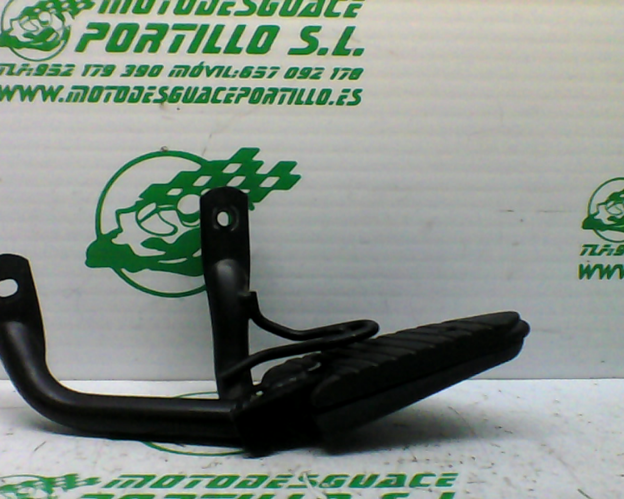 Estribera trasera derecha con reposapies Honda SH 125 00-04 (2000-2003)