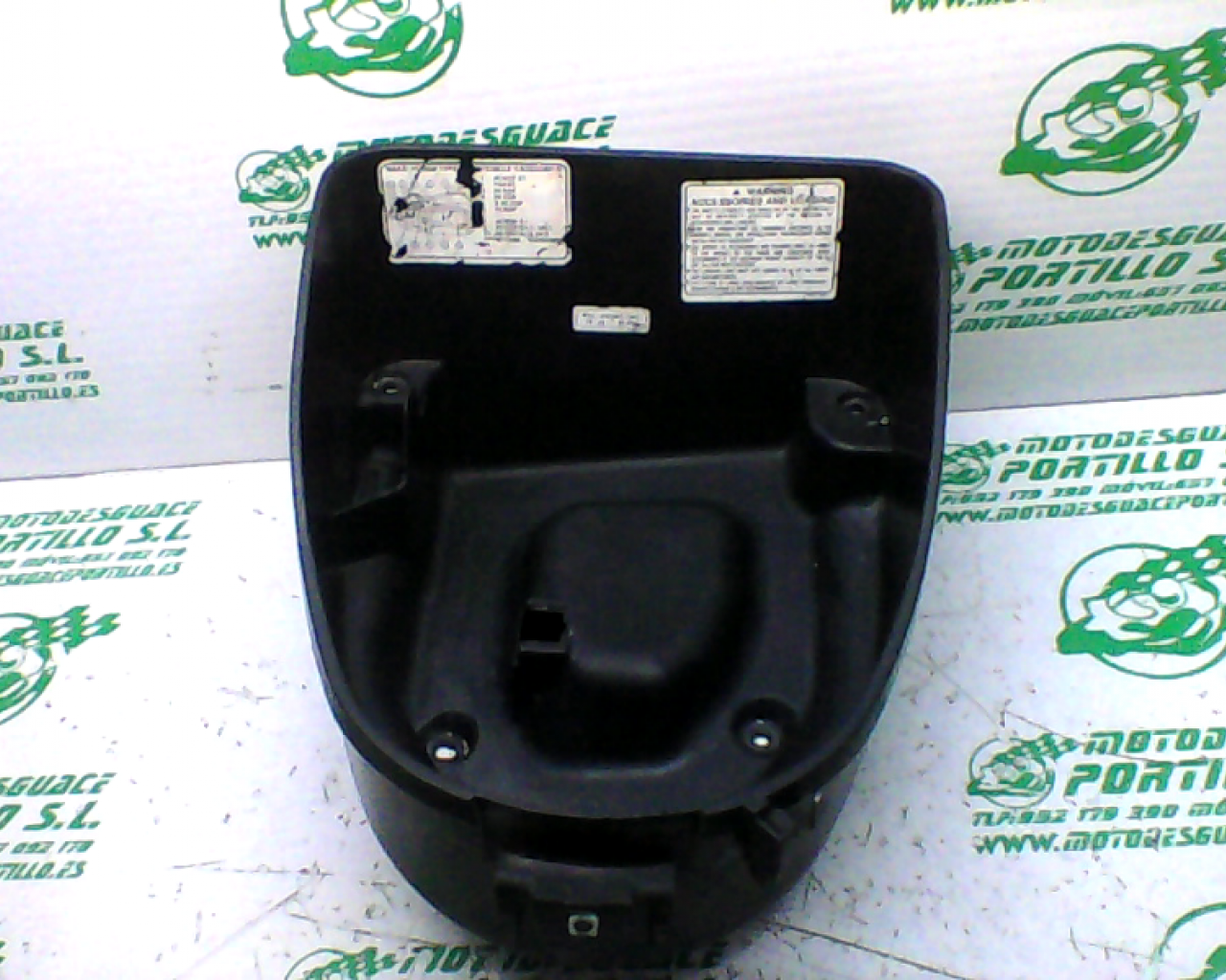 Porta-casco Honda SH 125 00-04 (2000-2003)