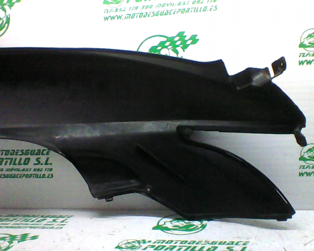 Carcasa lateral izquierda Honda SH   125 (2004-2007)