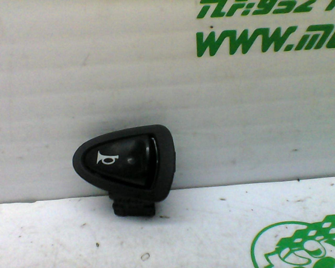 Interruptor de claxon Honda  SH MODE  (2016-2018)