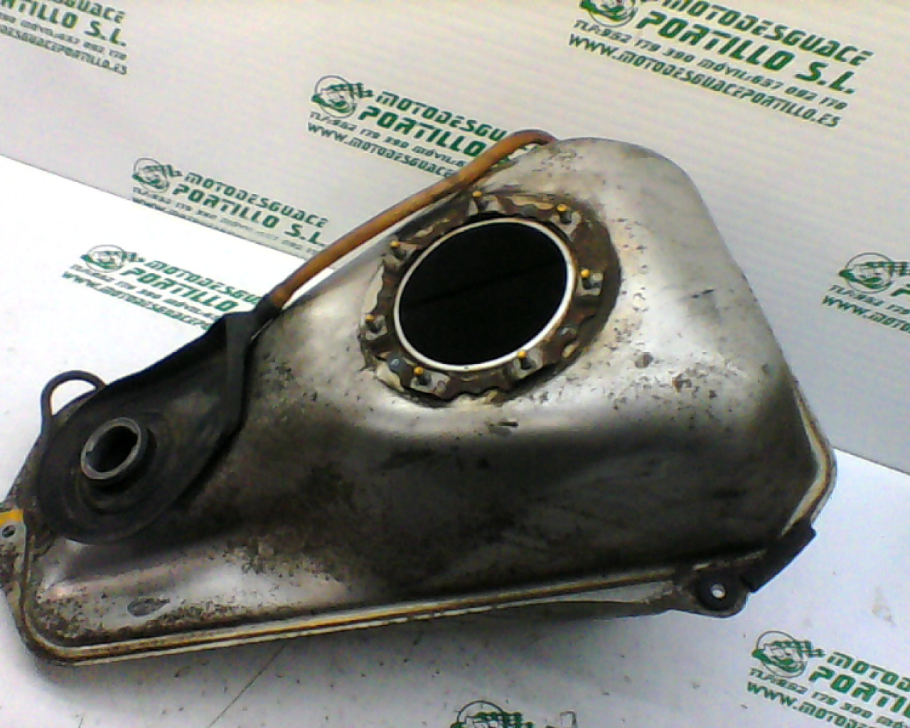 Deposito gasolina Honda Silver wing 600 (2005-2006)