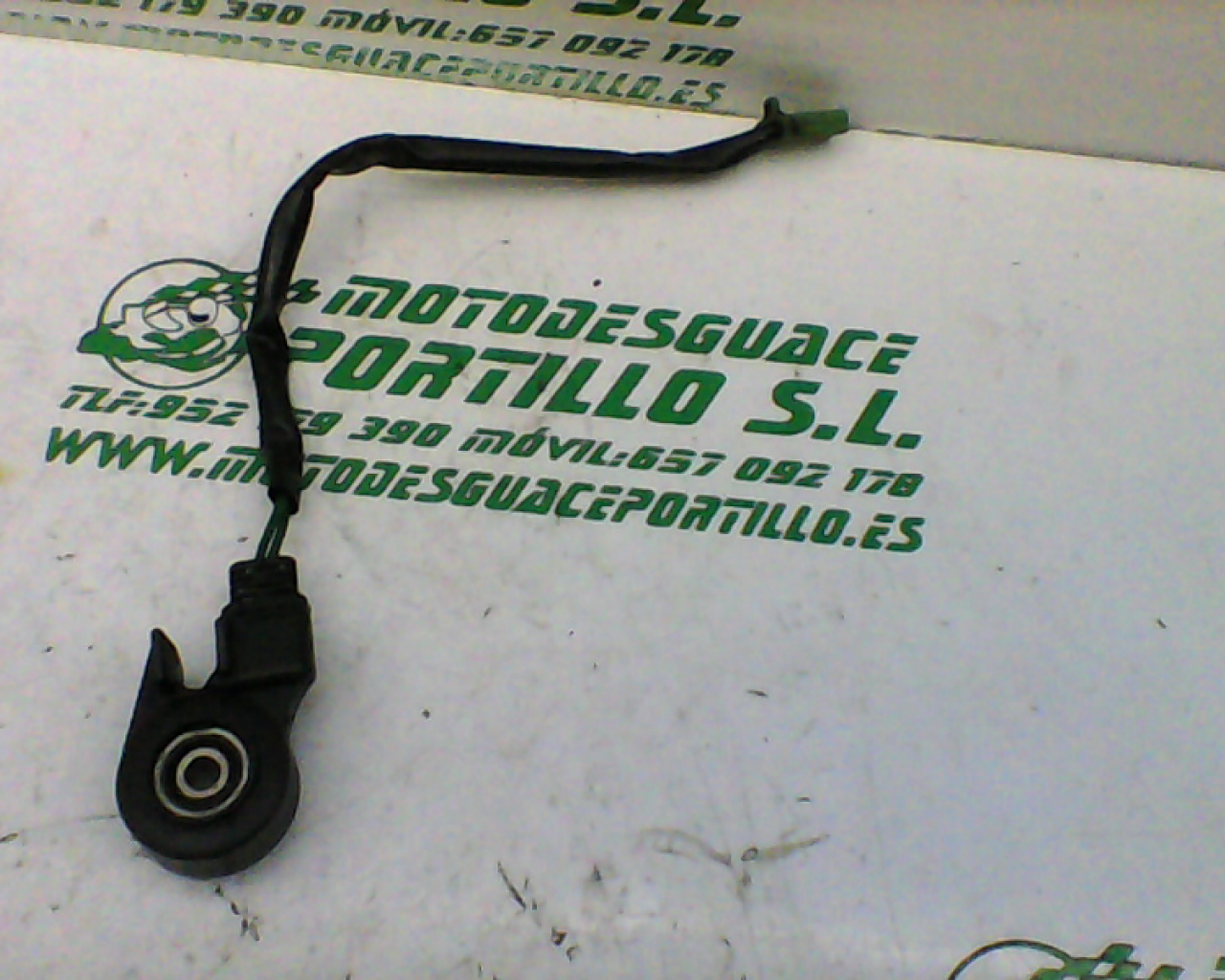 Sensor de patilla lateral Honda Silver wing 600 (2005-2006)