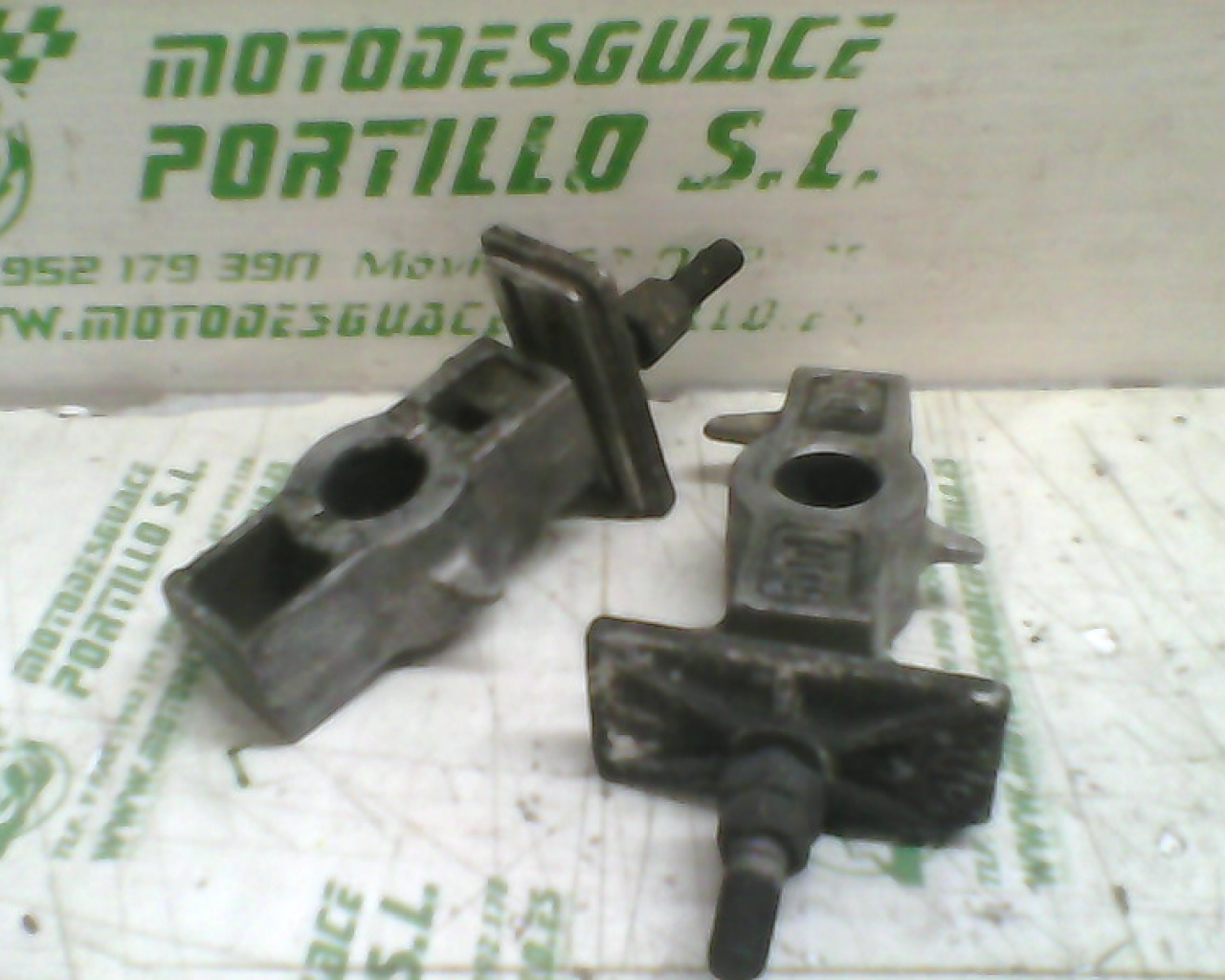 Tensores de rueda trasera Honda TRANSALP 600 (1989-1990)