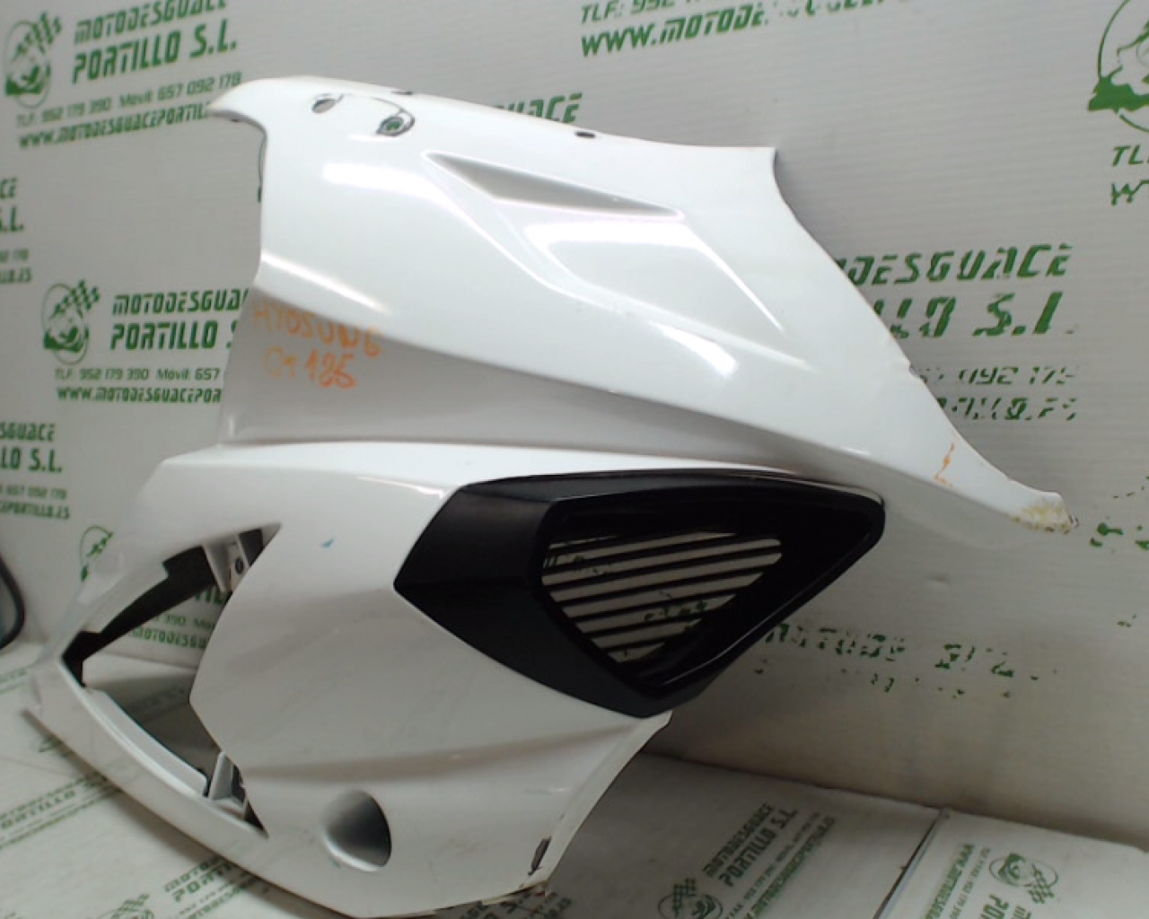 Carcasa lateral derecha Hyosung GT125R (2007-2009)