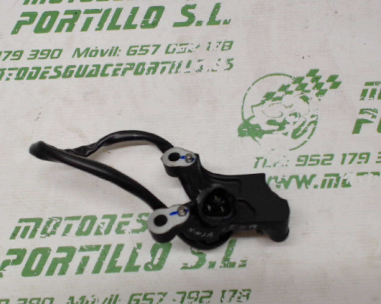 Tapa de pick-up Kawasaki Ninja R  250 (2008-2012)