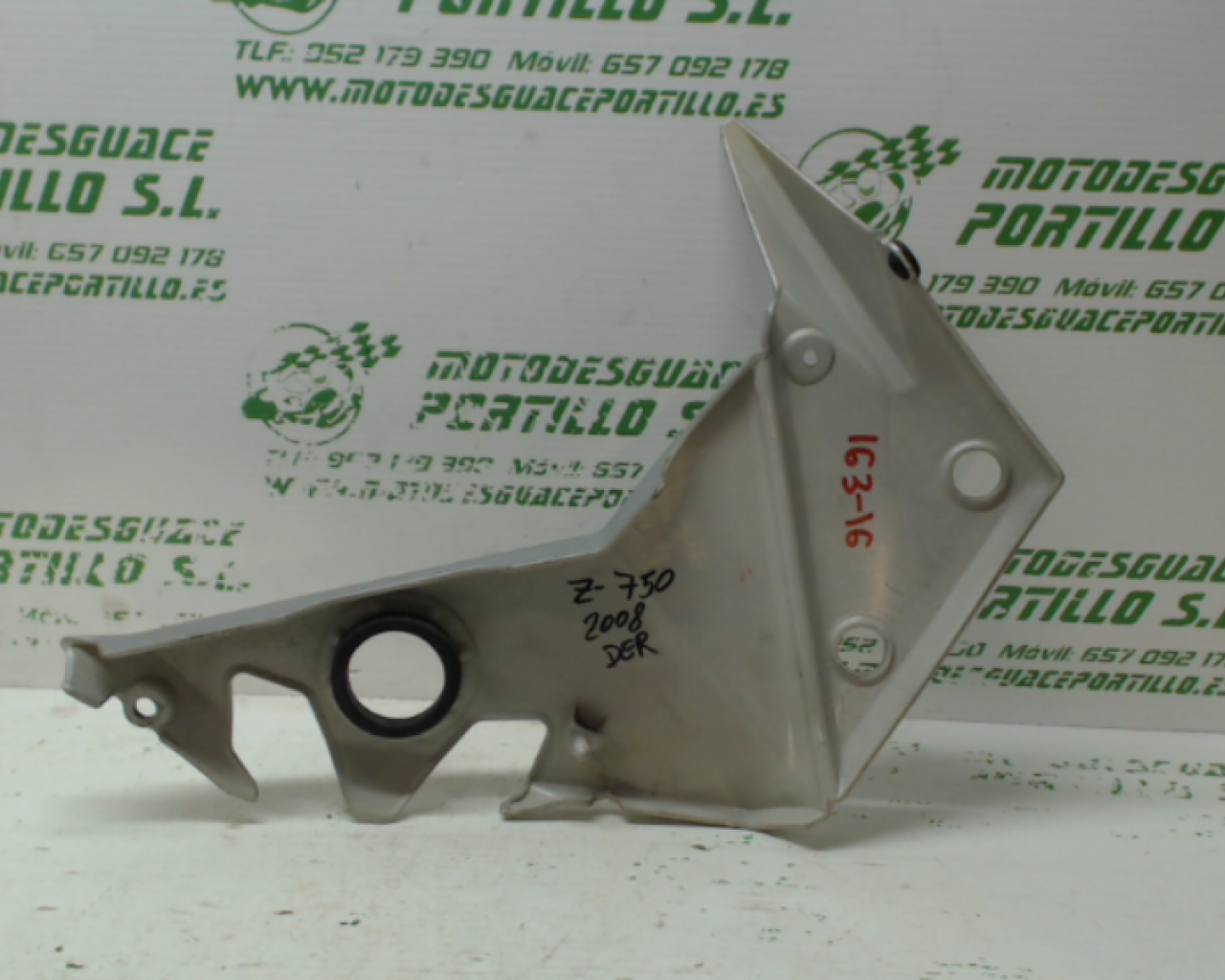 Embellecedor chasis derecho Kawasaki Z 750 (2006-2008)