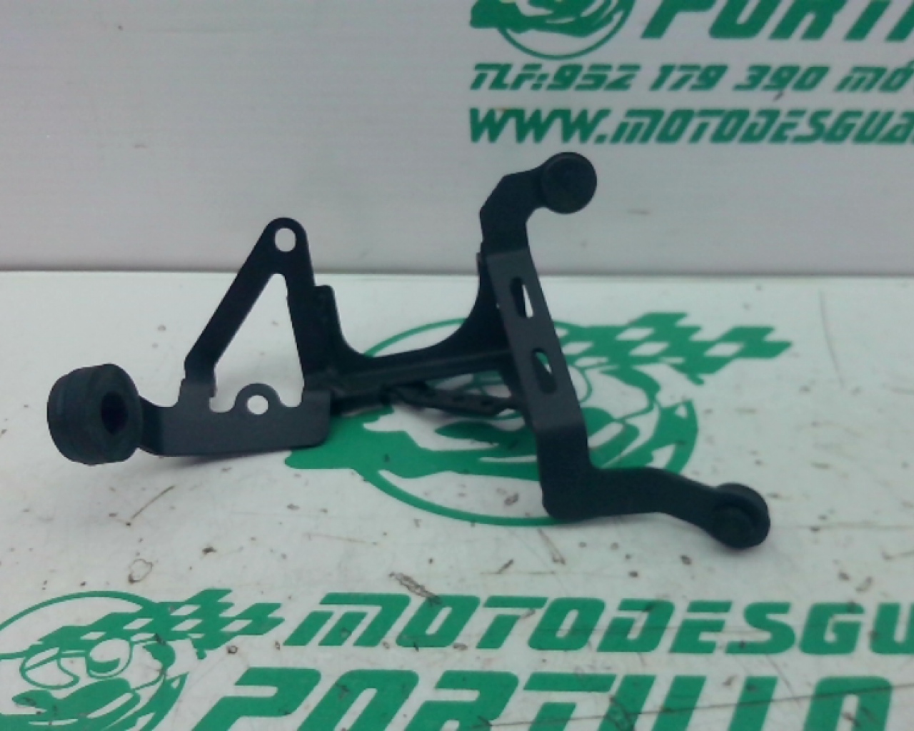 Soporte de carenado  Kawasaki Z 900 (2020-2021)