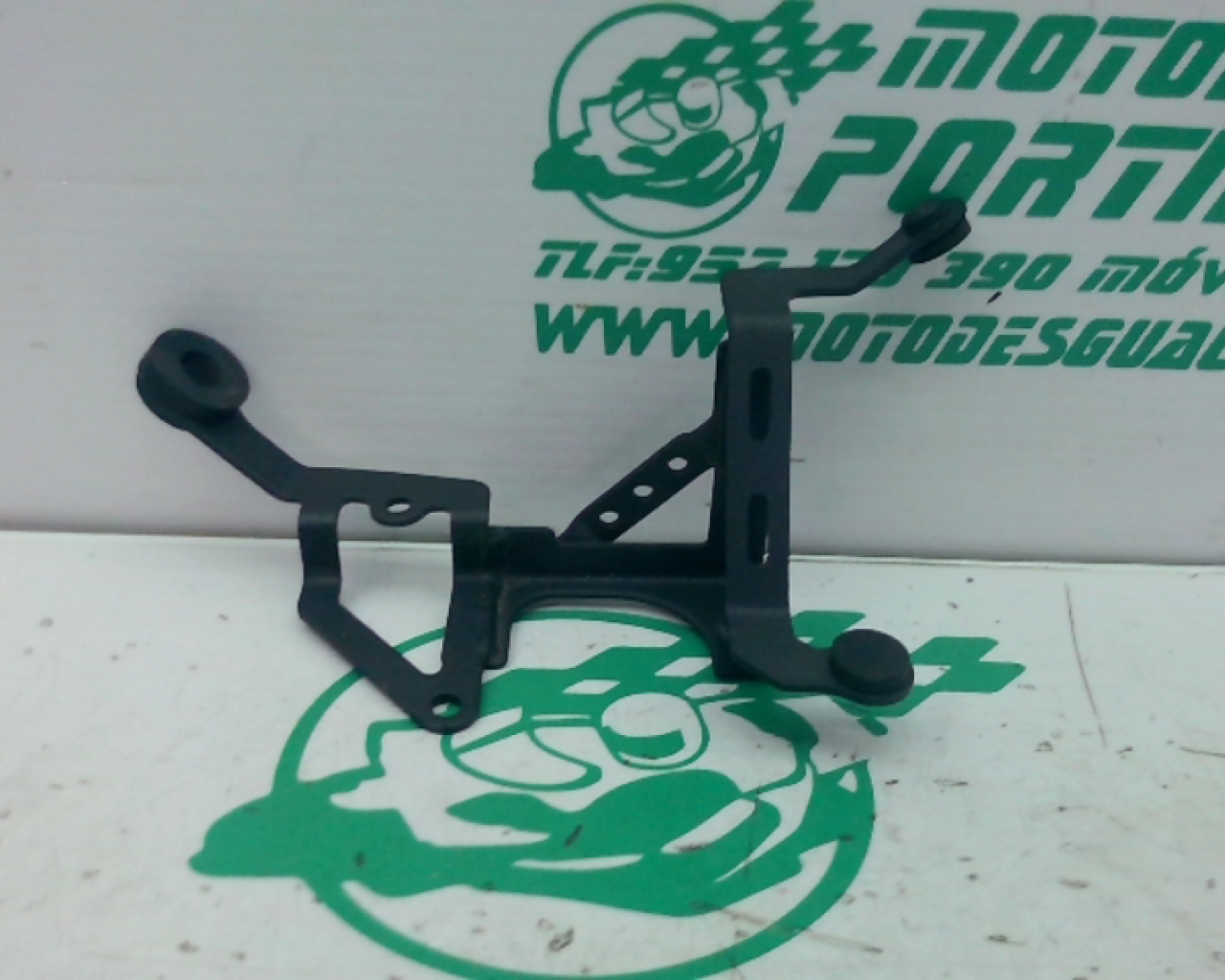 Soporte de carenado  Kawasaki Z 900 (2020-2021)