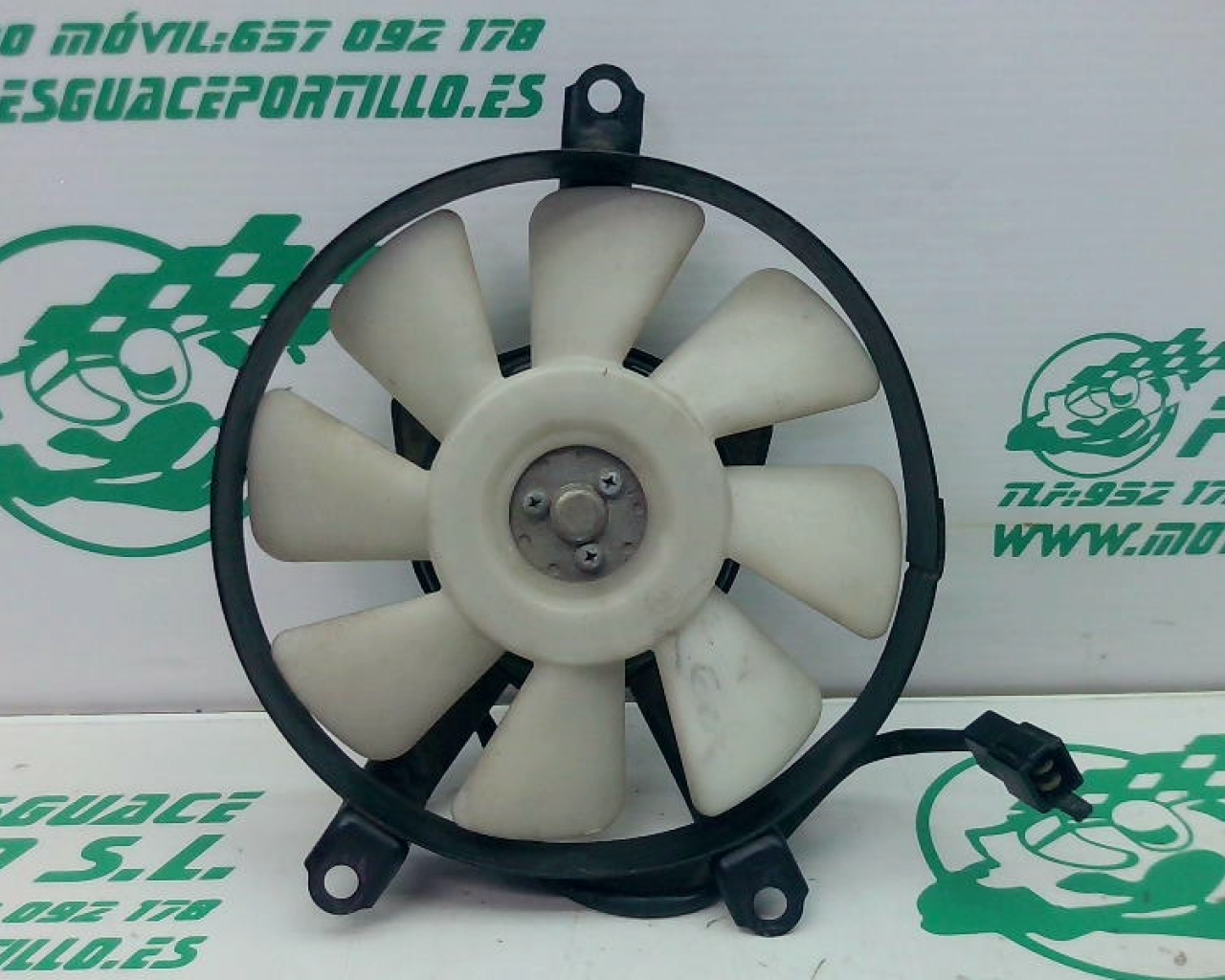 Ventilador del radiador Kawasaki ZZR-600 (1990-1992)