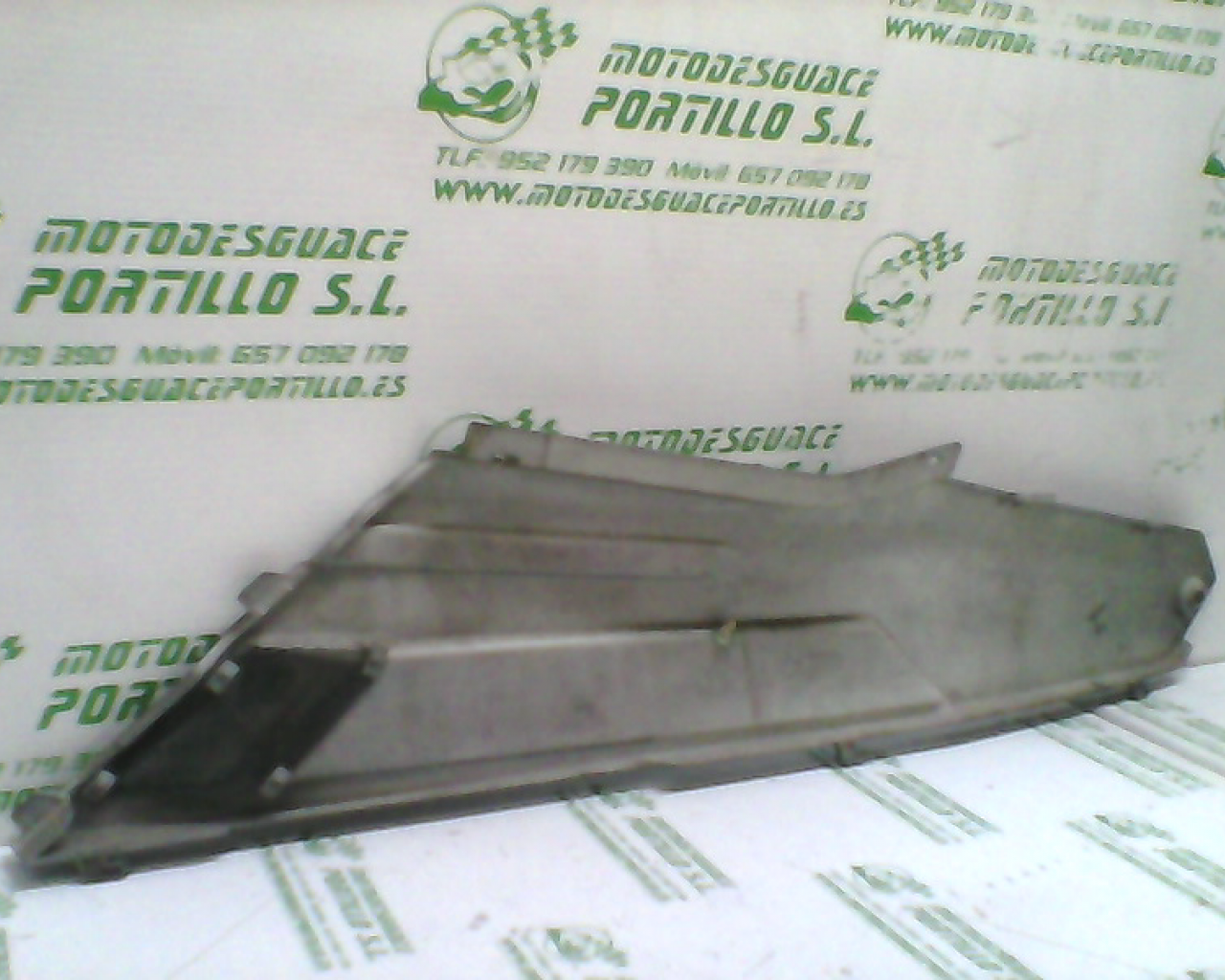 Carcasa lateral izquierda Keeway SILVERBLADE 125   12-13 (2012-2013)