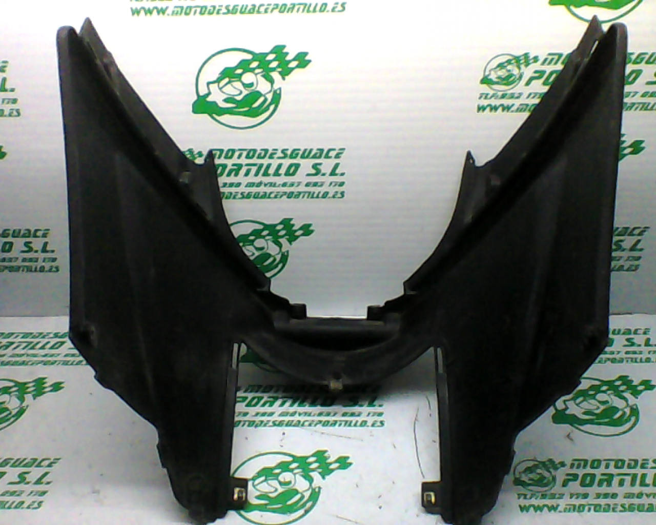 Carcasa bajo asiento Kymco Agility city  125 (2009-2012)