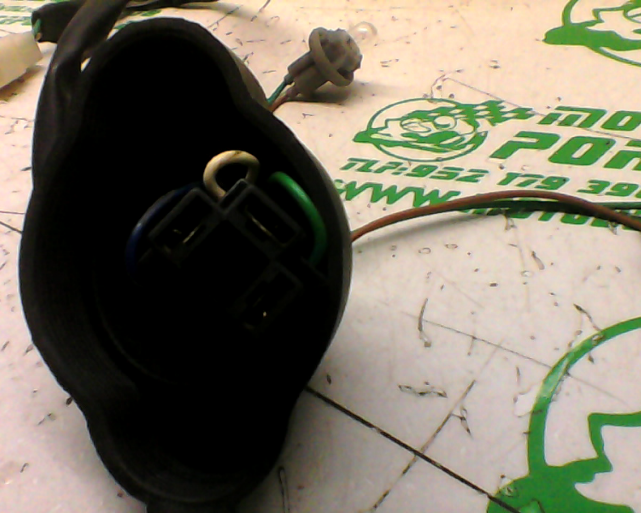 Instalación del faro  Kymco Agility city  125 (2009-2012)