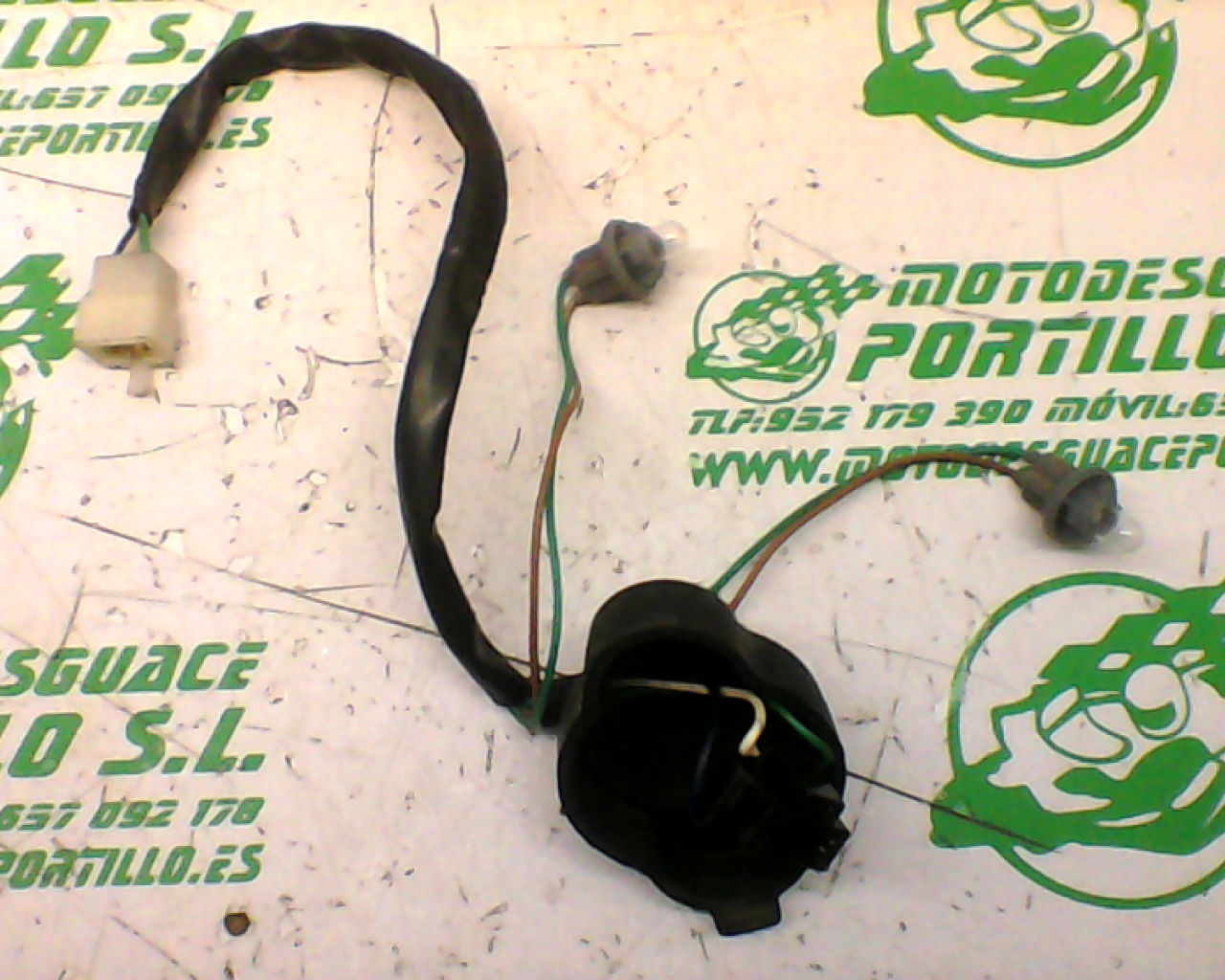 Instalación del faro  Kymco Agility city  125 (2009-2012)