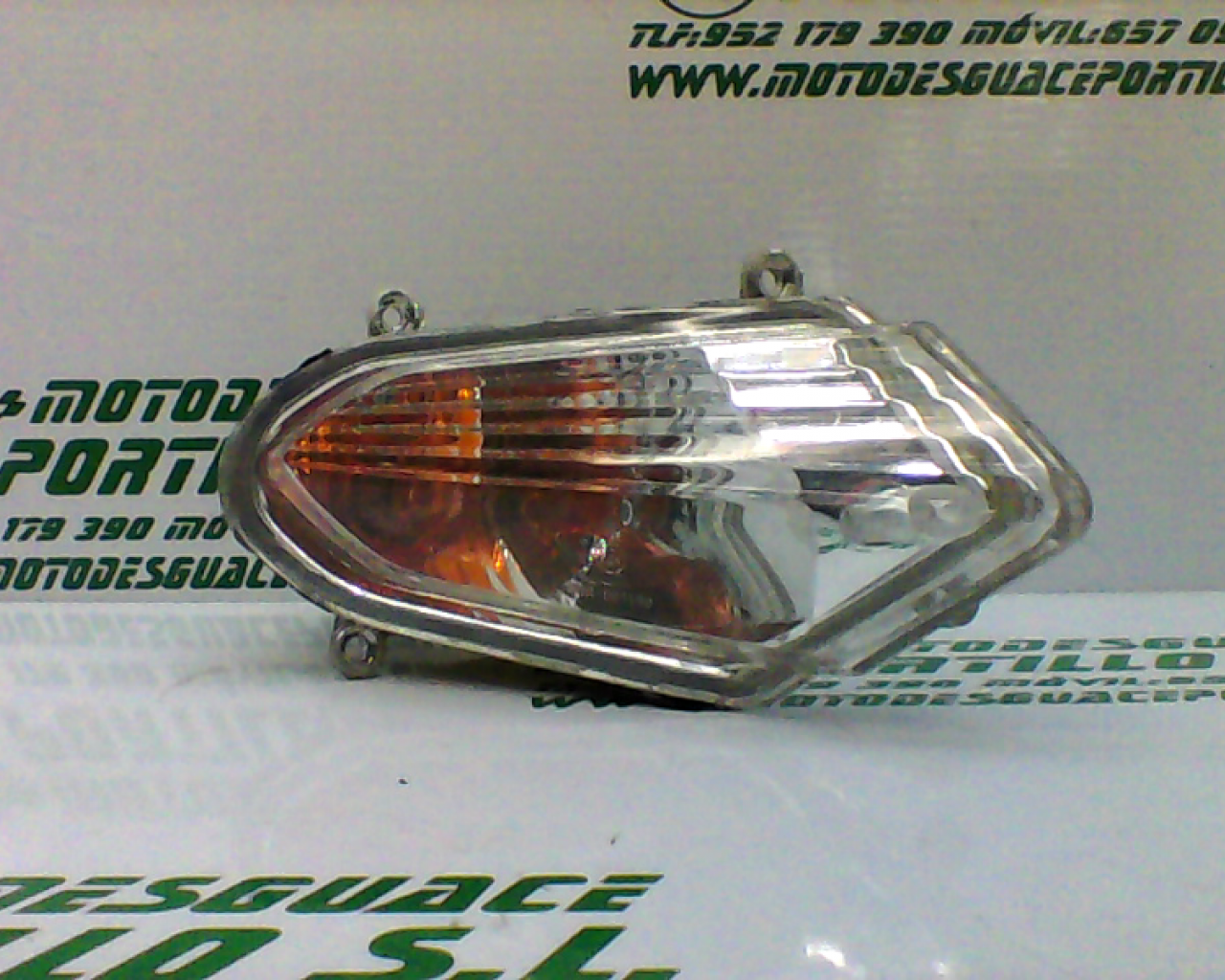 Intermitente delantero derecho Kymco Agility city  125 (2009-2012)