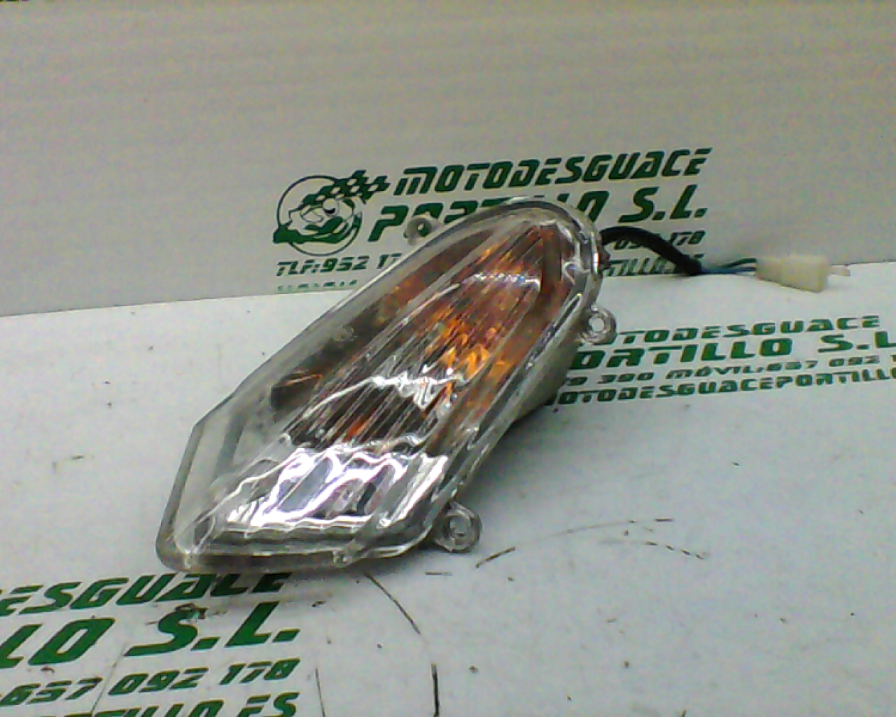 Intermitente delantero derecho Kymco Agility city  125 (2009-2012)