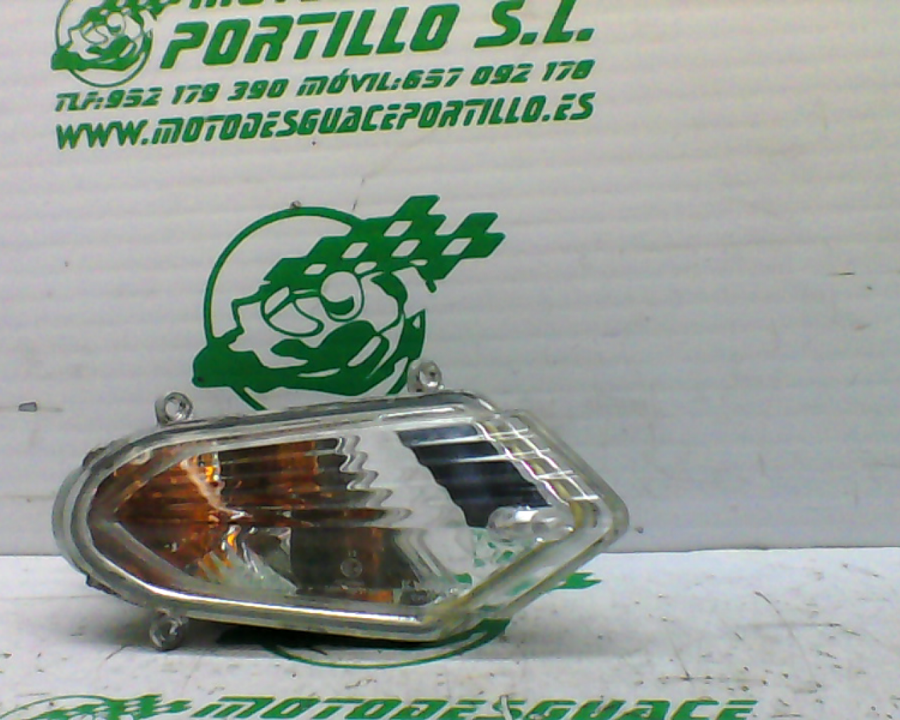 Intermitente delantero derecho Kymco Agility city  125 (2009-2012)