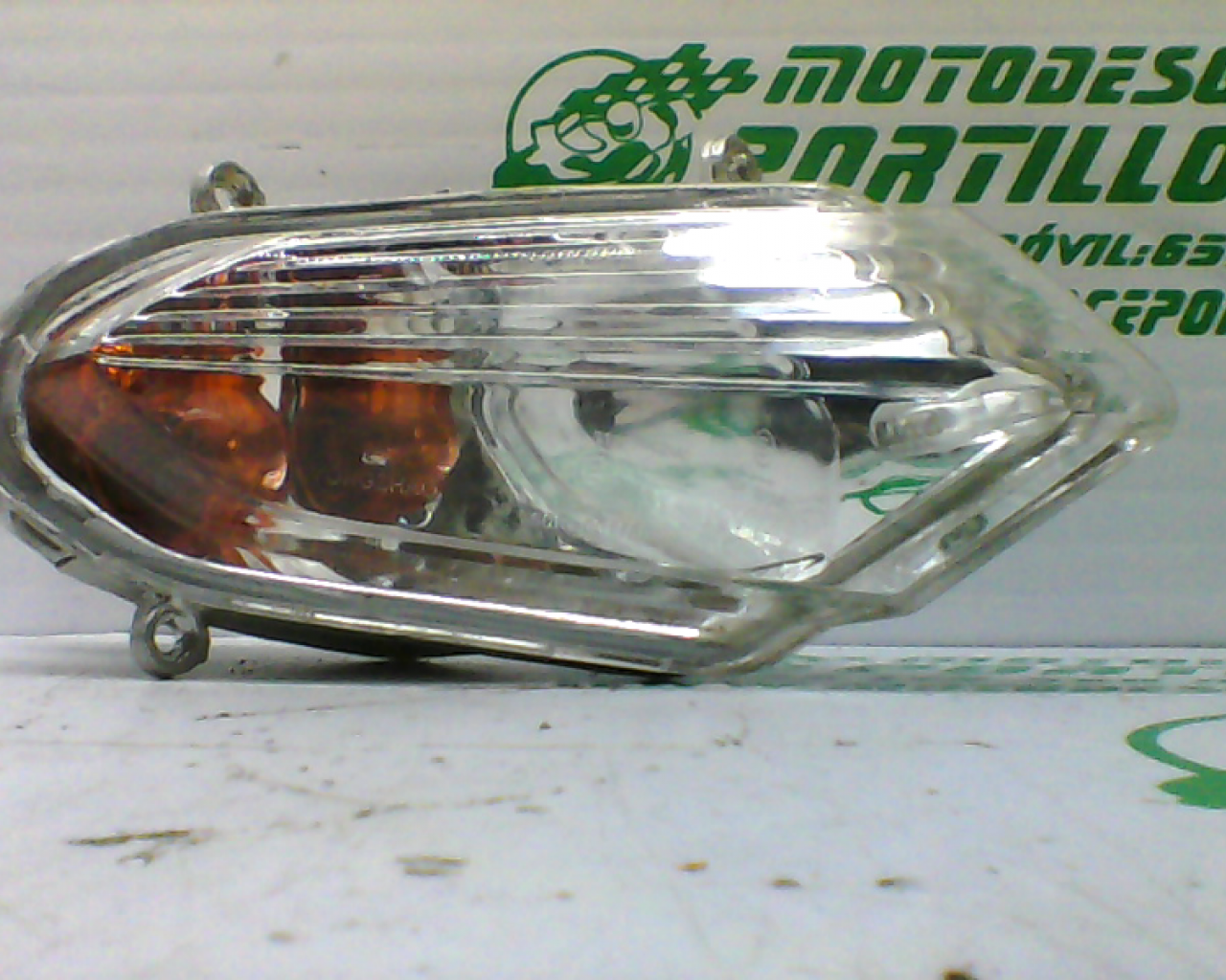 Intermitente delantero derecho Kymco Agility city  125 (2009-2012)