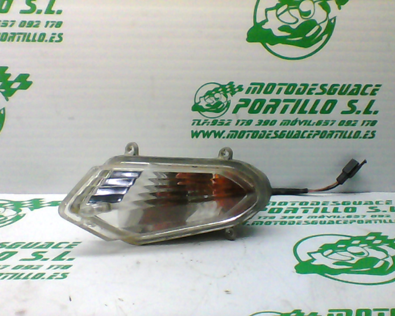 Intermitente delantero izquierdo Kymco Agility city  125 (2009-2012)