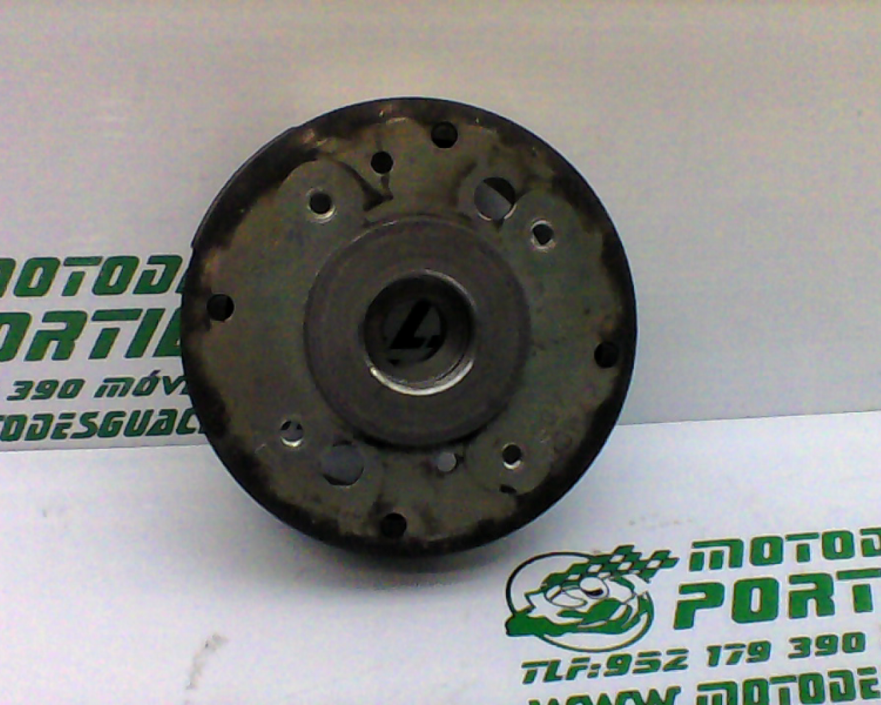 Plato magnetico Kymco Agility city  125 (2009-2012)