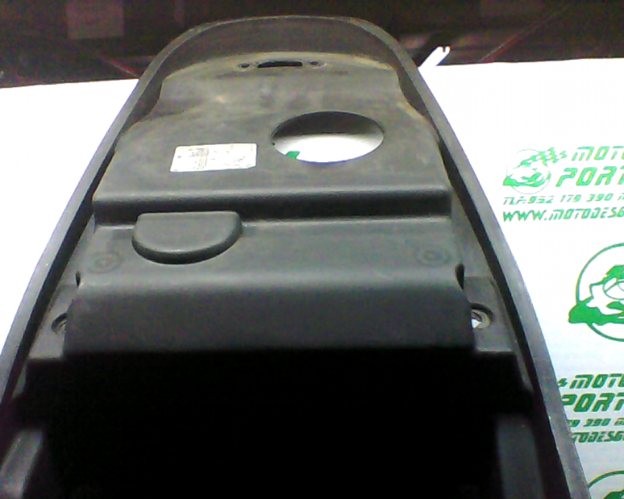 Porta-casco Kymco Agility city  125 (2009-2012)