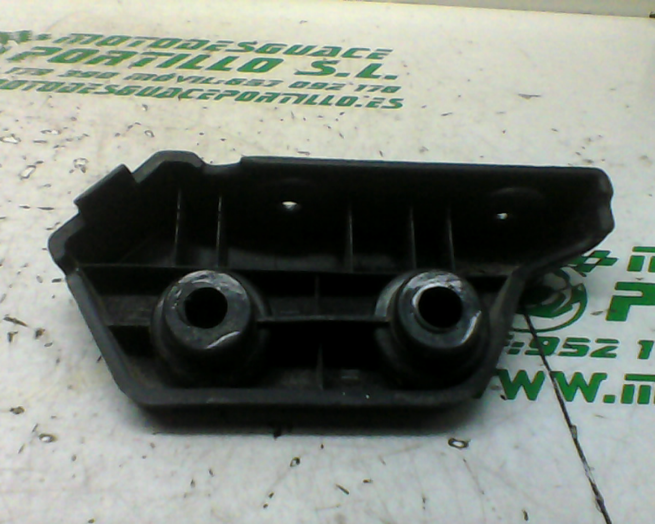 Reposapies trasero derecho Kymco Agility city  125 (2009-2012)