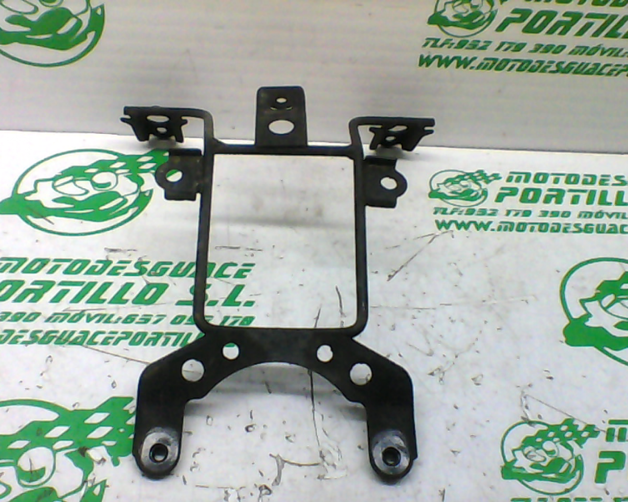 Soporte portamatricula Kymco Agility city  125 (2009-2012)