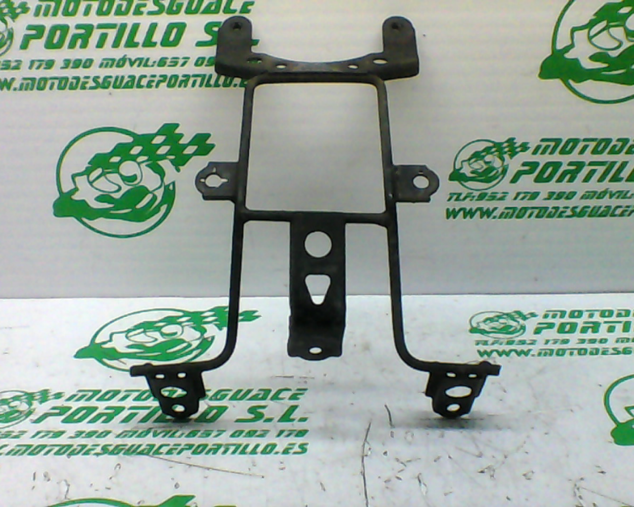 Soporte portamatricula Kymco Agility city  125 (2009-2012)