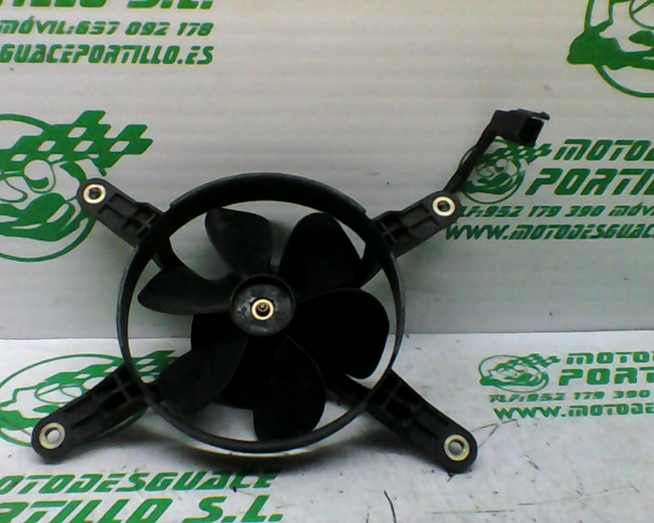 Ventilador del radiador Kymco Bet & win 250 (2004-2003)