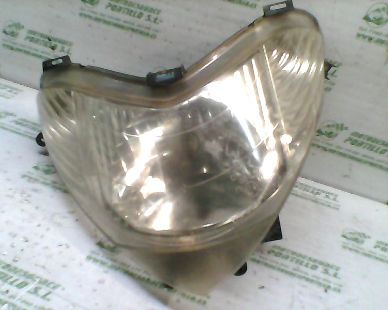 Faro delantero Kymco Bet&win 50 (2004-2005)