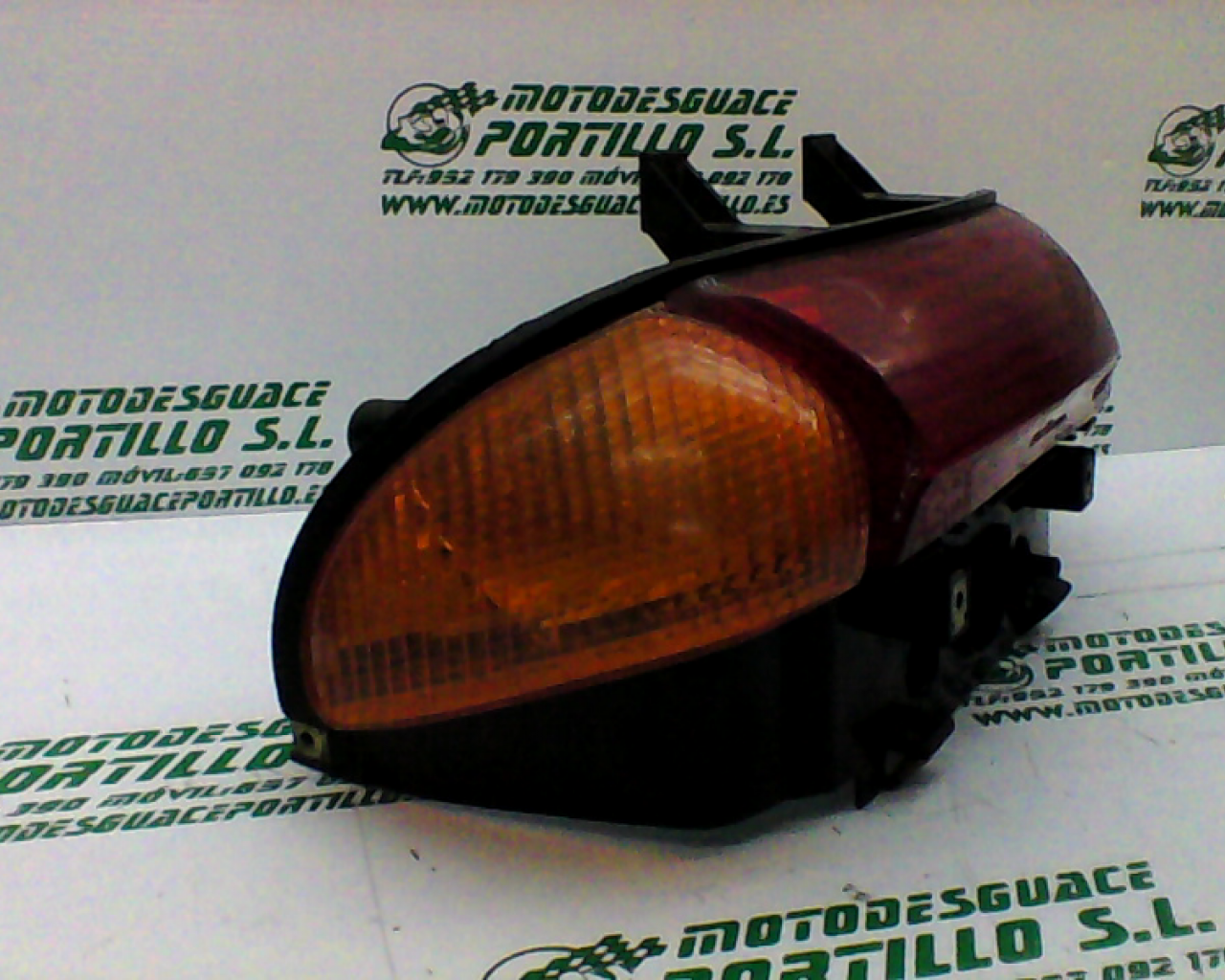 Piloto trasero Kymco Dink  50 (2000-2004)