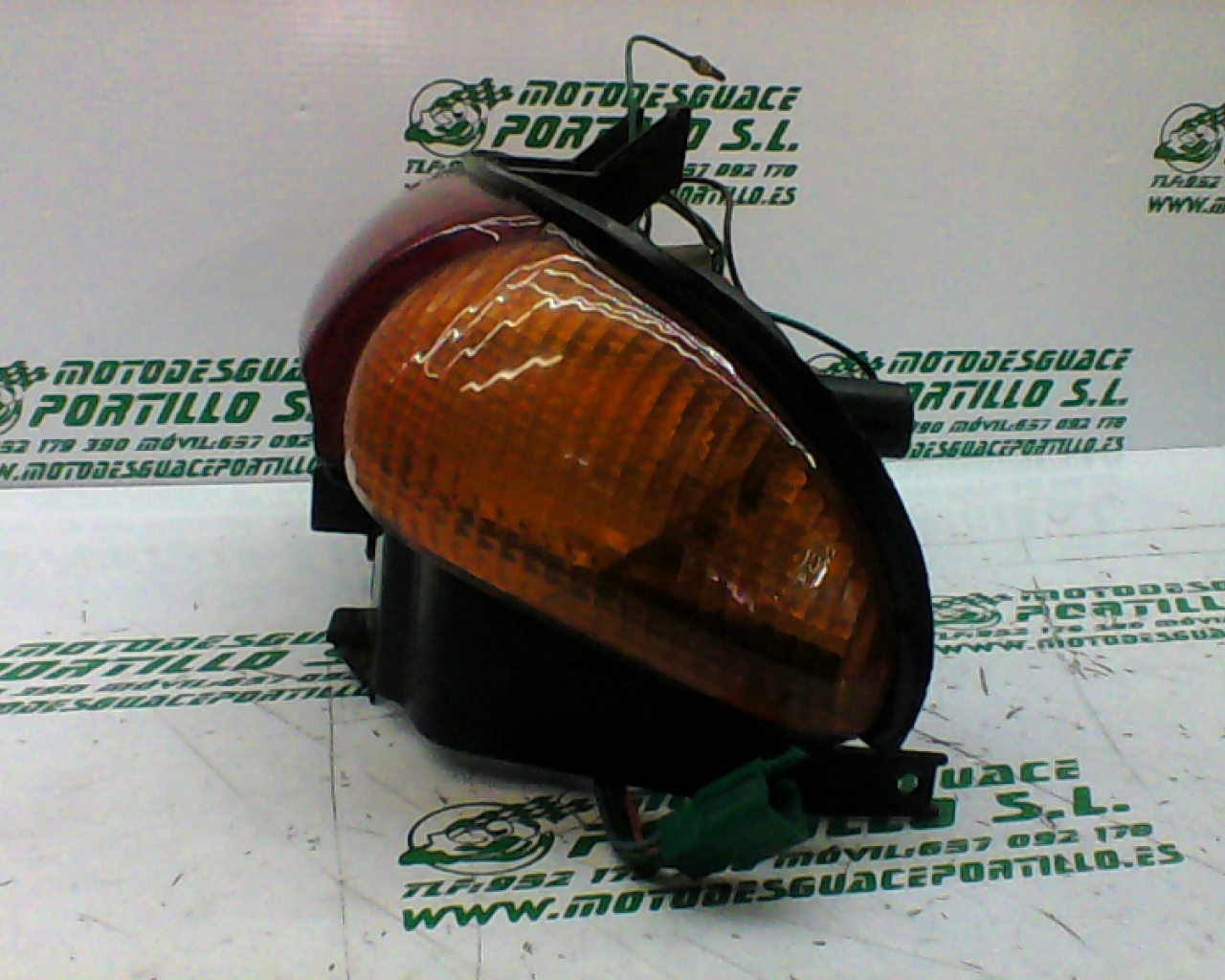 Piloto trasero Kymco Dink  50 (2000-2004)