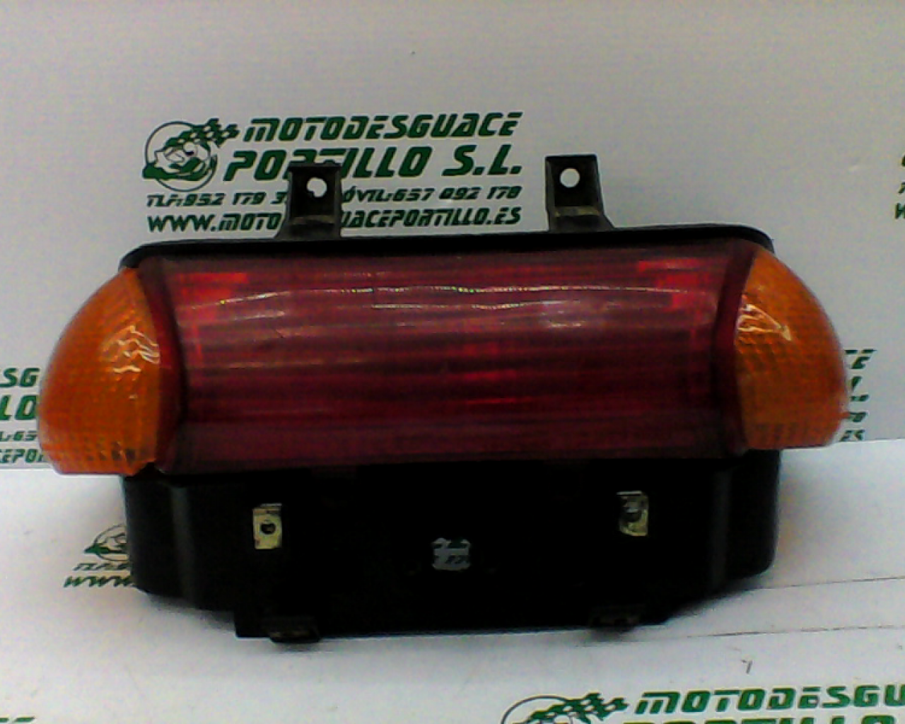 Piloto trasero Kymco Dink  50 (2000-2004)