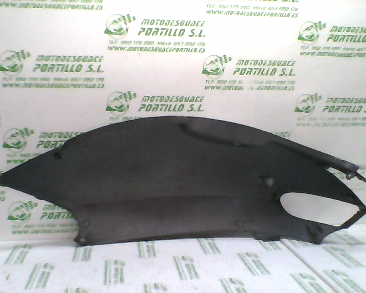 Carcasa lateral trasera derecha Kymco Grand dink 125 (2005-2007)