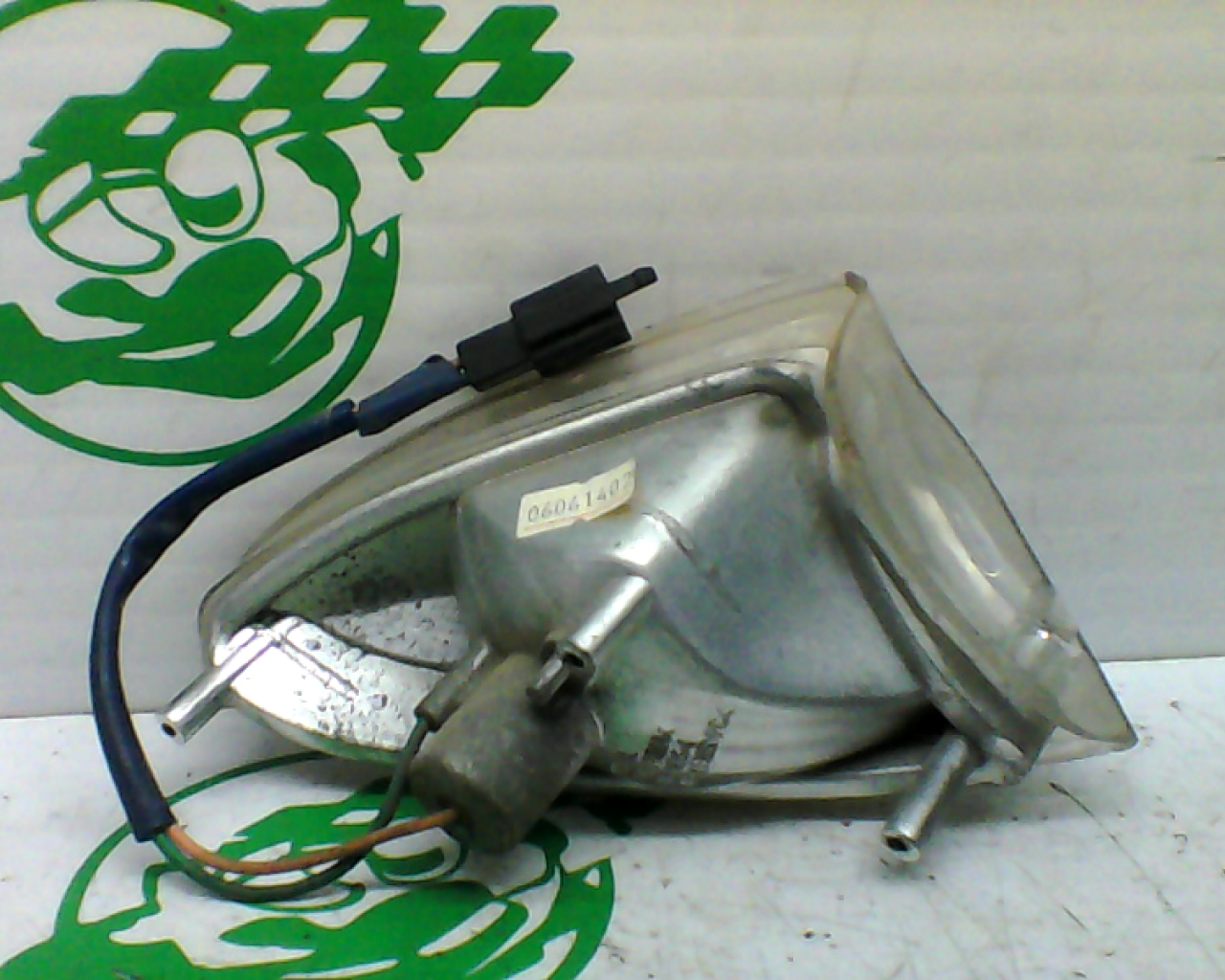 Intermitente delantero izquierdo Kymco Grand dink 125 (2005-2007)