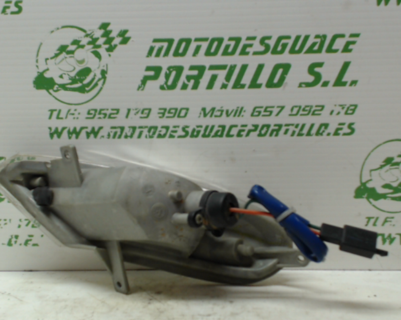 Intermitente trasero izquierdo Kymco Grand dink 125 (2005-2007)